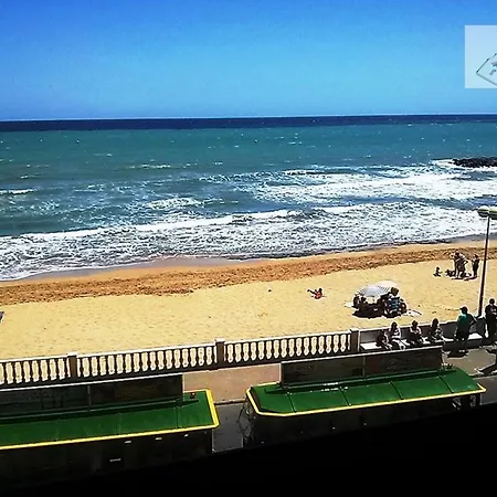 Sea View 公寓 *